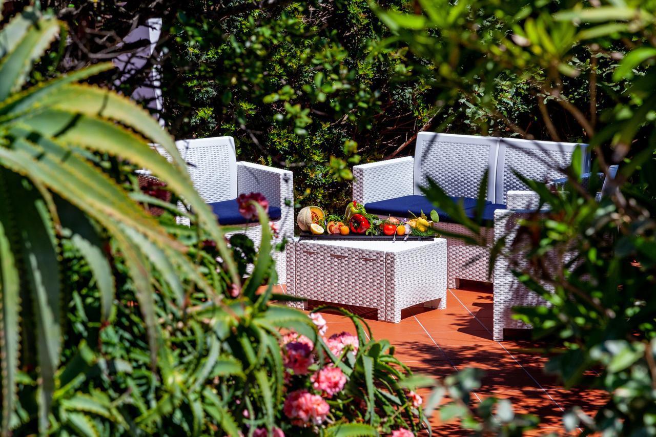 Casa Saltara (Adults Only) Villa ซานตา เตเรซา กัลลูรา ภายนอก รูปภาพ